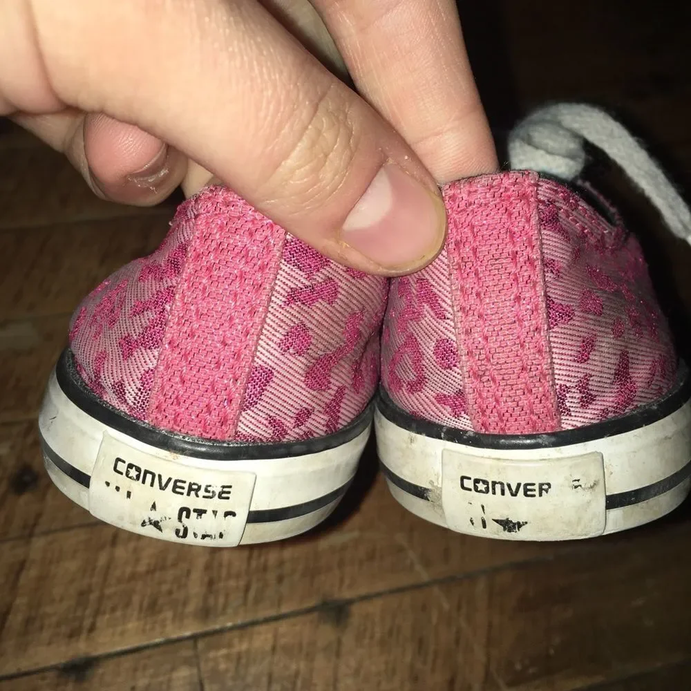 Pink leopard Barbiecore Converse boat shoes